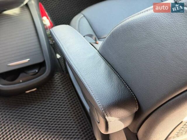 Черный Мерседес В-Класс, объемом двигателя 1.95 л и пробегом 102 тыс. км за 72000 $, фото 57 на Automoto.ua