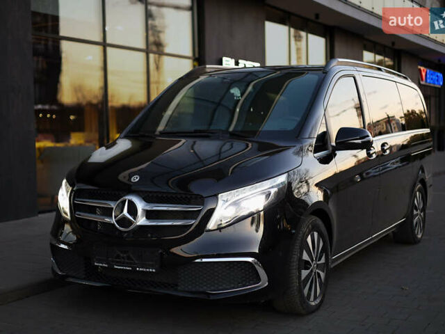 Чорний Мерседес В-Клас, об'ємом двигуна 2.14 л та пробігом 26 тис. км за 88800 $, фото 33 на Automoto.ua