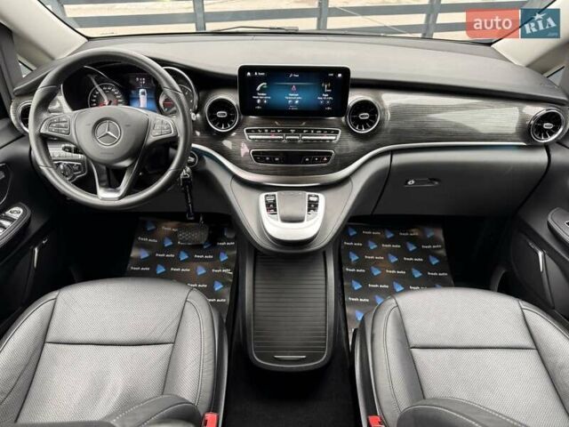 Черный Мерседес В-Класс, объемом двигателя 2 л и пробегом 83 тыс. км за 70900 $, фото 3 на Automoto.ua