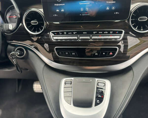 Черный Мерседес В-Класс, объемом двигателя 2.14 л и пробегом 40 тыс. км за 97500 $, фото 33 на Automoto.ua