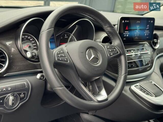 Черный Мерседес В-Класс, объемом двигателя 2 л и пробегом 83 тыс. км за 70900 $, фото 17 на Automoto.ua