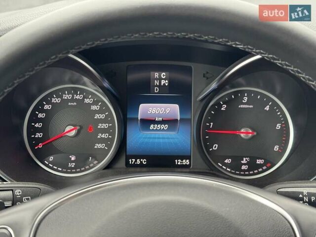 Черный Мерседес В-Класс, объемом двигателя 2 л и пробегом 83 тыс. км за 70900 $, фото 18 на Automoto.ua