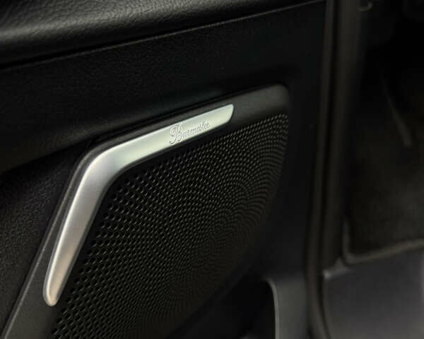 Черный Мерседес В-Класс, объемом двигателя 2.14 л и пробегом 40 тыс. км за 97500 $, фото 17 на Automoto.ua