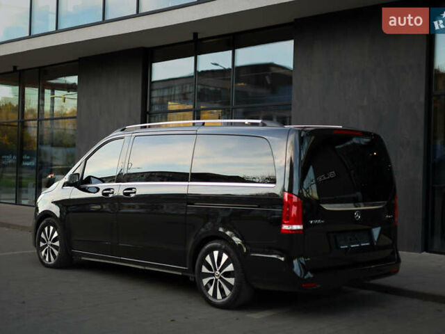 Чорний Мерседес В-Клас, об'ємом двигуна 2.14 л та пробігом 26 тис. км за 88800 $, фото 13 на Automoto.ua