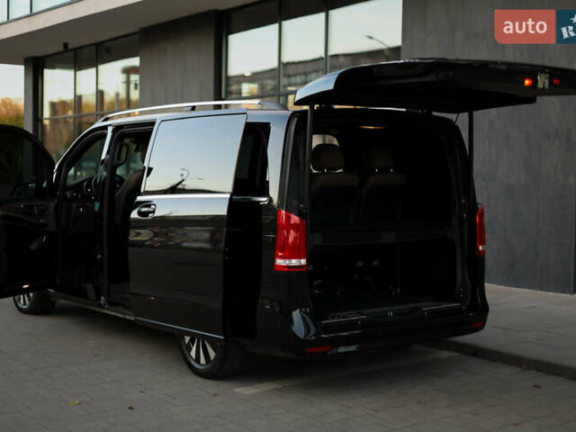 Чорний Мерседес В-Клас, об'ємом двигуна 2.14 л та пробігом 26 тис. км за 88800 $, фото 17 на Automoto.ua