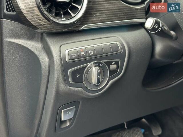 Черный Мерседес В-Класс, объемом двигателя 2 л и пробегом 83 тыс. км за 70900 $, фото 16 на Automoto.ua