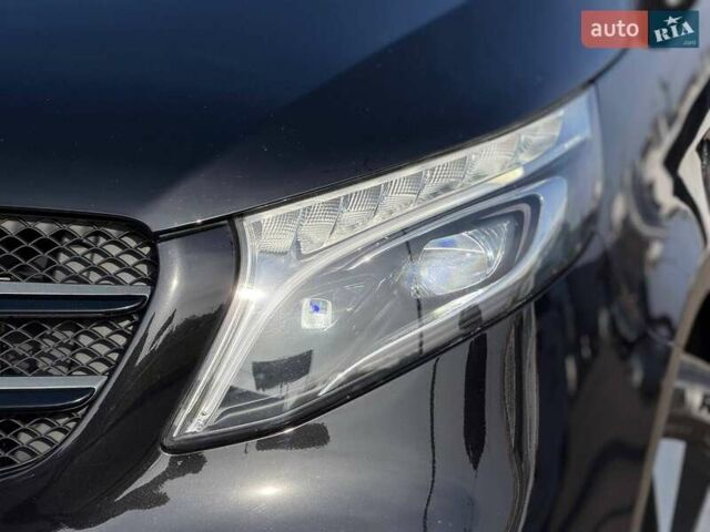 Черный Мерседес В-Класс, объемом двигателя 1.95 л и пробегом 102 тыс. км за 72000 $, фото 3 на Automoto.ua