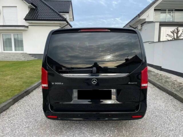 Чорний Мерседес В-Клас, об'ємом двигуна 2 л та пробігом 59 тис. км за 26790 $, фото 5 на Automoto.ua