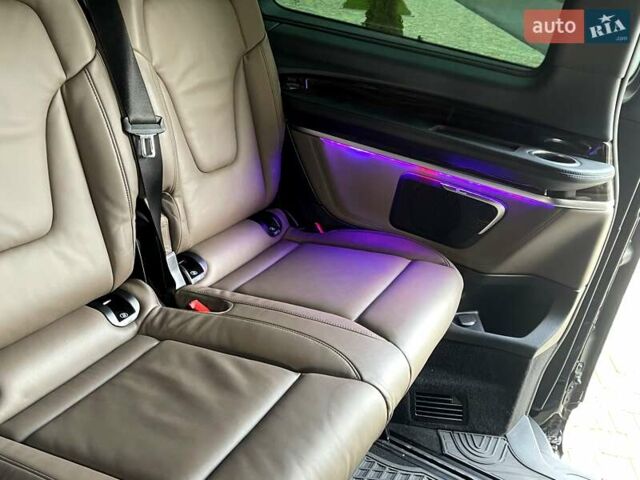 Чорний Мерседес В-Клас, об'ємом двигуна 1.95 л та пробігом 40 тис. км за 65000 $, фото 14 на Automoto.ua