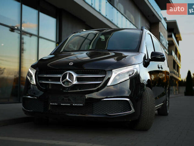 Чорний Мерседес В-Клас, об'ємом двигуна 2.14 л та пробігом 26 тис. км за 88800 $, фото 14 на Automoto.ua