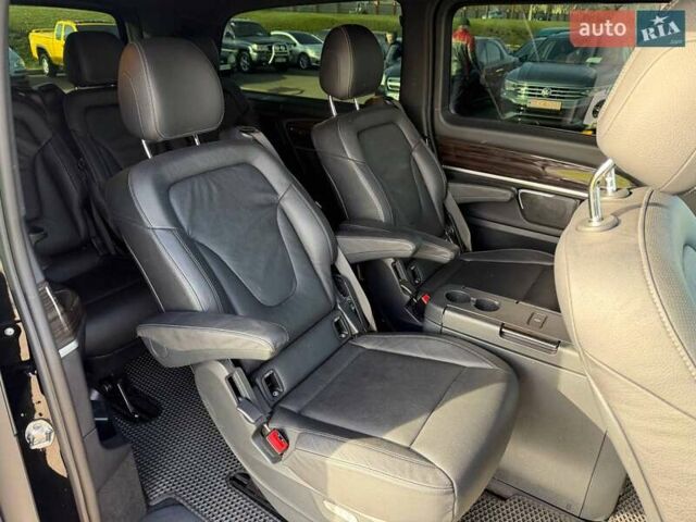 Черный Мерседес В-Класс, объемом двигателя 1.95 л и пробегом 102 тыс. км за 72000 $, фото 43 на Automoto.ua