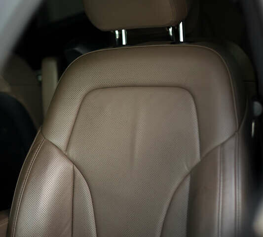 Чорний Мерседес В-Клас, об'ємом двигуна 2.14 л та пробігом 26 тис. км за 88800 $, фото 39 на Automoto.ua