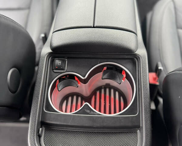 Черный Мерседес В-Класс, объемом двигателя 2.14 л и пробегом 40 тыс. км за 97500 $, фото 36 на Automoto.ua