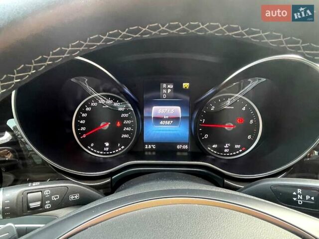 Чорний Мерседес В-Клас, об'ємом двигуна 1.95 л та пробігом 40 тис. км за 65000 $, фото 8 на Automoto.ua