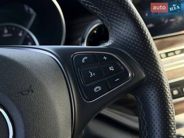 Черный Мерседес В-Класс, объемом двигателя 1.95 л и пробегом 102 тыс. км за 72000 $, фото 62 на Automoto.ua