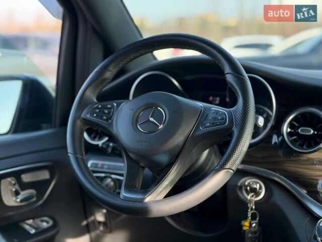 Черный Мерседес В-Класс, объемом двигателя 1.95 л и пробегом 102 тыс. км за 72000 $, фото 55 на Automoto.ua