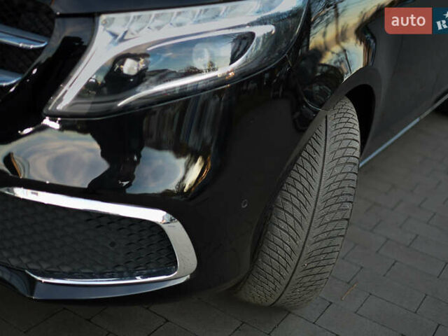 Чорний Мерседес В-Клас, об'ємом двигуна 2.14 л та пробігом 26 тис. км за 88800 $, фото 15 на Automoto.ua