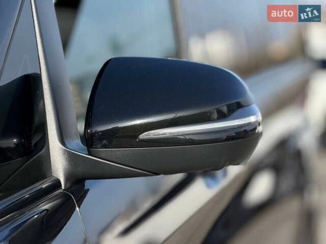 Черный Мерседес В-Класс, объемом двигателя 1.95 л и пробегом 102 тыс. км за 72000 $, фото 6 на Automoto.ua