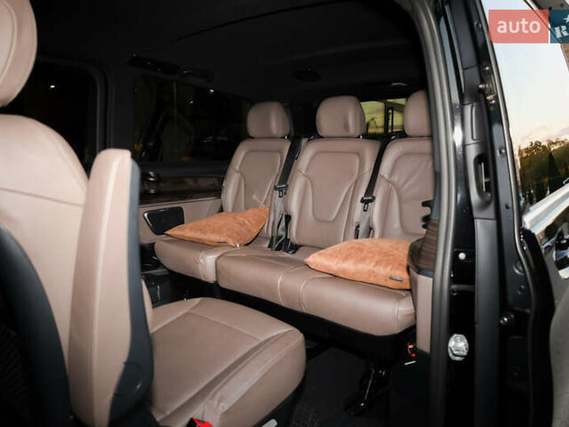 Чорний Мерседес В-Клас, об'ємом двигуна 2.14 л та пробігом 26 тис. км за 88800 $, фото 54 на Automoto.ua