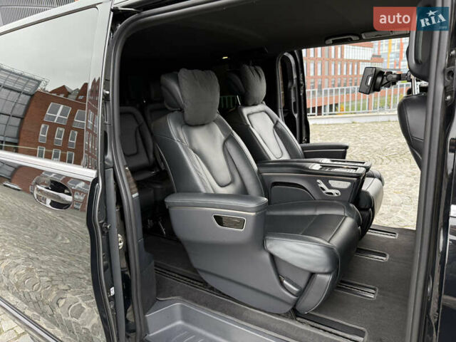 Чорний Мерседес В-Клас, об'ємом двигуна 1.95 л та пробігом 172 тис. км за 80000 $, фото 39 на Automoto.ua