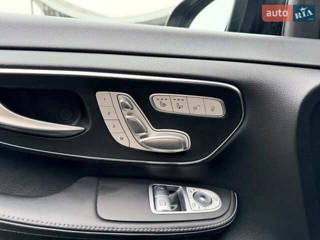 Черный Мерседес В-Класс, объемом двигателя 1.95 л и пробегом 46 тыс. км за 93999 $, фото 14 на Automoto.ua