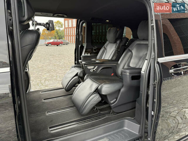 Чорний Мерседес В-Клас, об'ємом двигуна 1.95 л та пробігом 172 тис. км за 80000 $, фото 34 на Automoto.ua