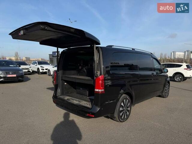 Черный Мерседес В-Класс, объемом двигателя 1.95 л и пробегом 102 тыс. км за 72000 $, фото 37 на Automoto.ua