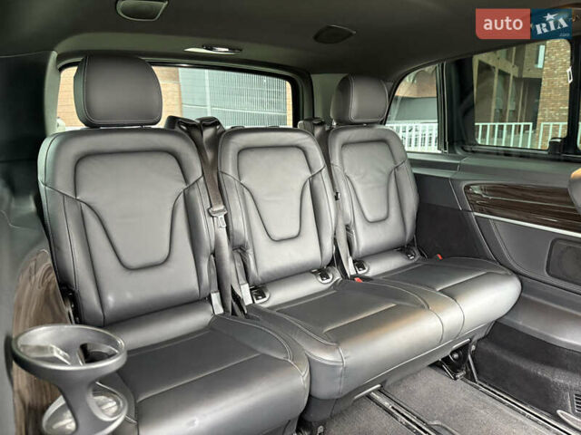 Чорний Мерседес В-Клас, об'ємом двигуна 1.95 л та пробігом 172 тис. км за 80000 $, фото 43 на Automoto.ua