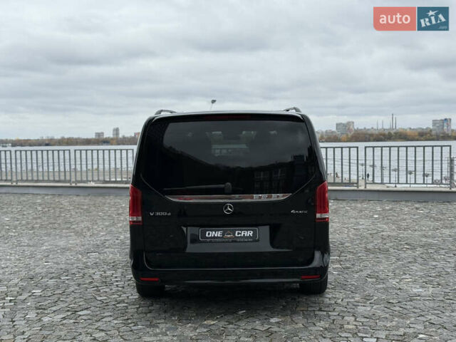 Чорний Мерседес В-Клас, об'ємом двигуна 1.95 л та пробігом 172 тис. км за 80000 $, фото 3 на Automoto.ua