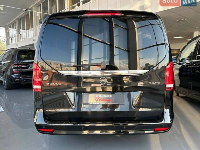 Чорний Мерседес В-Клас, об'ємом двигуна 2.14 л та пробігом 51 тис. км за 119500 $, фото 5 на Automoto.ua