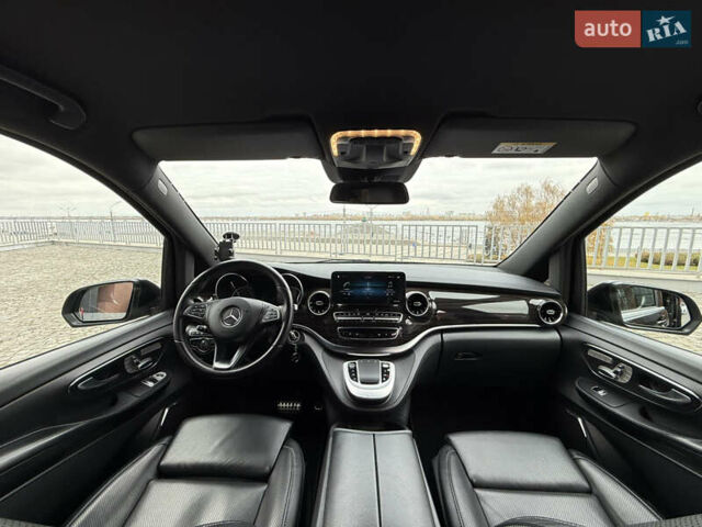 Чорний Мерседес В-Клас, об'ємом двигуна 1.95 л та пробігом 172 тис. км за 80000 $, фото 28 на Automoto.ua