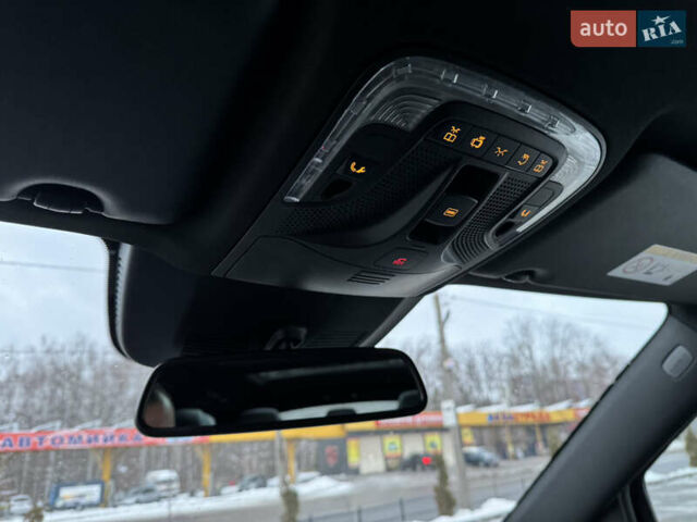 Черный Мерседес В-Класс, объемом двигателя 1.9 л и пробегом 79 тыс. км за 75555 $, фото 60 на Automoto.ua