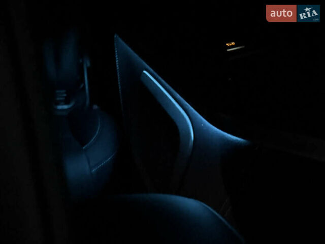 Черный Мерседес В-Класс, объемом двигателя 2 л и пробегом 202 тыс. км за 69999 $, фото 38 на Automoto.ua