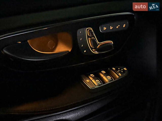 Черный Мерседес В-Класс, объемом двигателя 2 л и пробегом 202 тыс. км за 69999 $, фото 37 на Automoto.ua