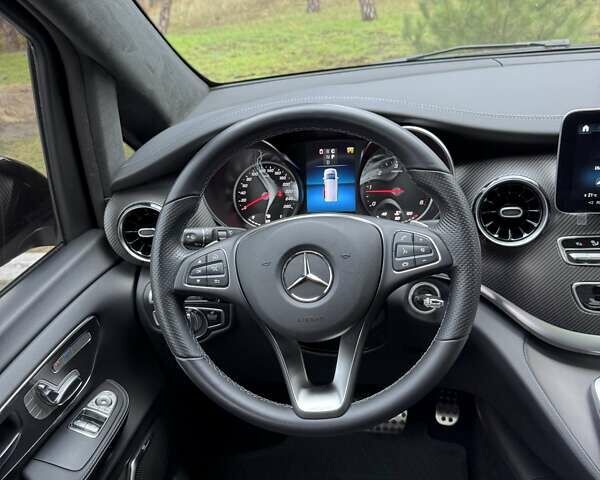 Черный Мерседес В-Класс, объемом двигателя 2.14 л и пробегом 108 тыс. км за 85000 $, фото 13 на Automoto.ua