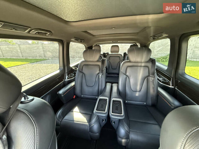 Черный Мерседес В-Класс, объемом двигателя 2 л и пробегом 202 тыс. км за 69999 $, фото 30 на Automoto.ua