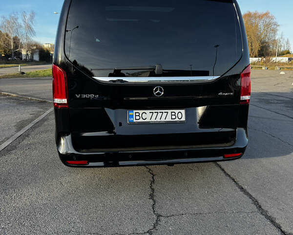 Чорний Мерседес В-Клас, об'ємом двигуна 2.14 л та пробігом 67 тис. км за 95000 $, фото 3 на Automoto.ua