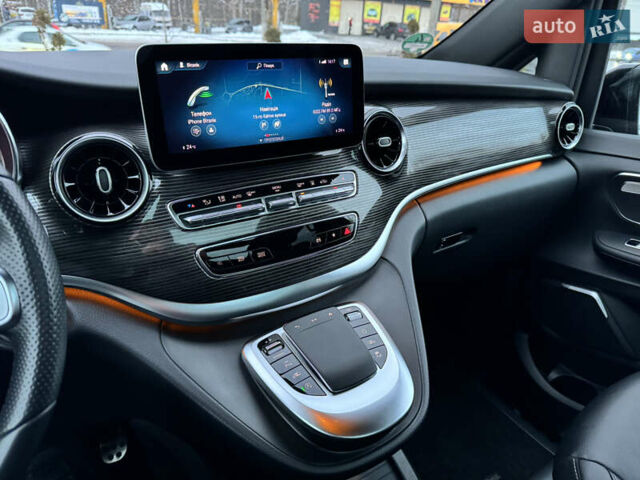 Черный Мерседес В-Класс, объемом двигателя 1.9 л и пробегом 79 тыс. км за 75555 $, фото 58 на Automoto.ua