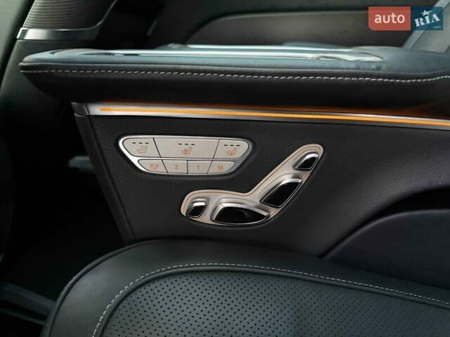 Черный Мерседес В-Класс, объемом двигателя 2 л и пробегом 68 тыс. км за 93900 $, фото 33 на Automoto.ua