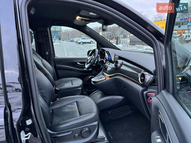 Черный Мерседес В-Класс, объемом двигателя 1.9 л и пробегом 79 тыс. км за 75555 $, фото 46 на Automoto.ua