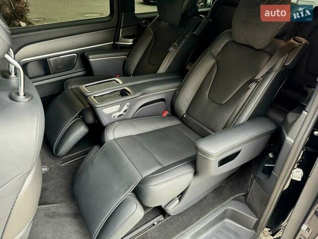 Черный Мерседес В-Класс, объемом двигателя 2 л и пробегом 56 тыс. км за 97000 $, фото 31 на Automoto.ua