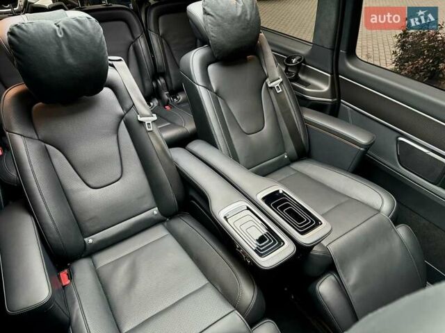 Черный Мерседес В-Класс, объемом двигателя 2 л и пробегом 56 тыс. км за 97000 $, фото 43 на Automoto.ua