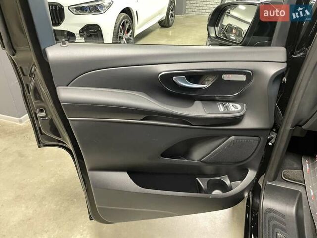 Чорний Мерседес В-Клас, об'ємом двигуна 2.14 л та пробігом 35 тис. км за 89700 $, фото 27 на Automoto.ua