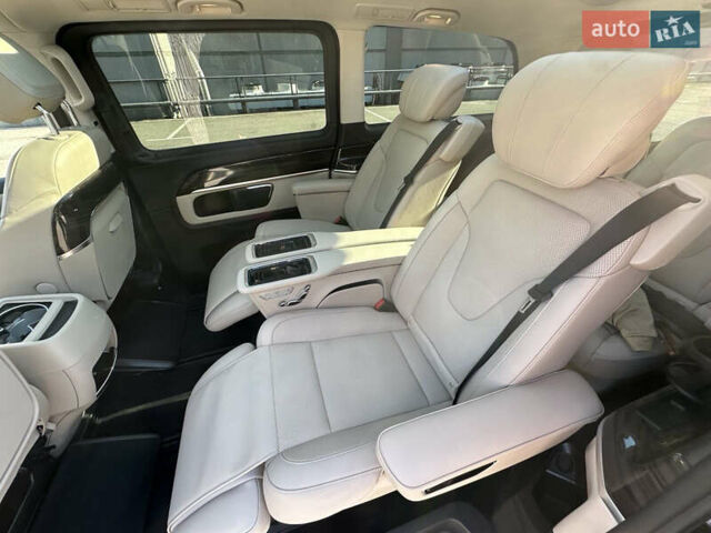 Черный Мерседес В-Класс, объемом двигателя 1.95 л и пробегом 57 тыс. км за 101000 $, фото 63 на Automoto.ua