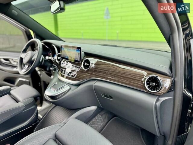 Мерседес В-Класс 2023 в Киеве на Automoto.ua Черный Мерседес В-Класс, объемом двигателя 1.95 л и пробегом 3 тыс. км за 102900 $, фото 51 на Automoto.ua