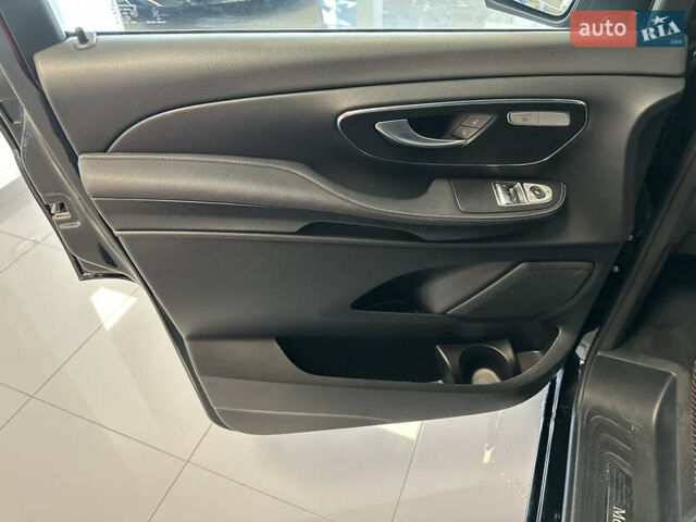 Черный Мерседес В-Класс, объемом двигателя 1.95 л и пробегом 40 тыс. км за 81900 $, фото 8 на Automoto.ua