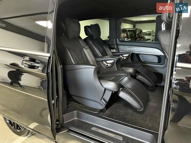 Чорний Мерседес В-Клас, об'ємом двигуна 2.14 л та пробігом 35 тис. км за 89700 $, фото 34 на Automoto.ua