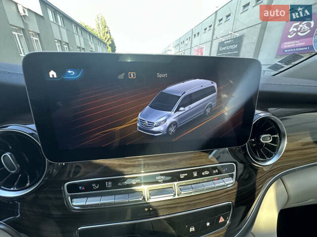 Черный Мерседес В-Класс, объемом двигателя 1.95 л и пробегом 57 тыс. км за 101000 $, фото 54 на Automoto.ua