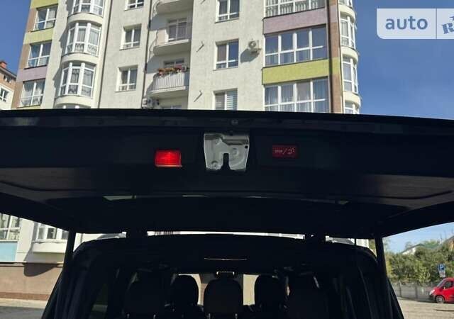 Черный Мерседес В-Класс, объемом двигателя 1.95 л и пробегом 42 тыс. км за 97999 $, фото 18 на Automoto.ua
