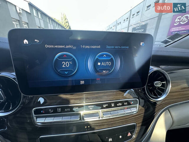 Черный Мерседес В-Класс, объемом двигателя 1.95 л и пробегом 57 тыс. км за 101000 $, фото 53 на Automoto.ua